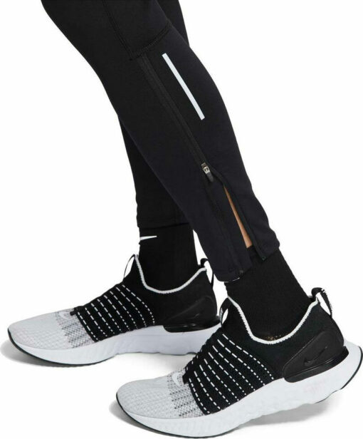 Nike Dri-Fit Challenger